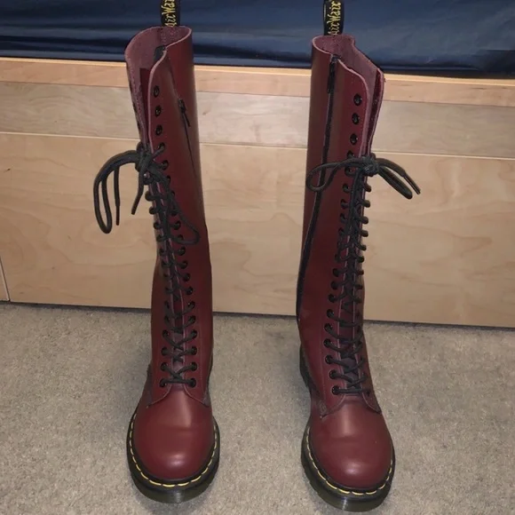 Dr. Martens Cherry Red Lace-Up Boots - Picture 2 of 3